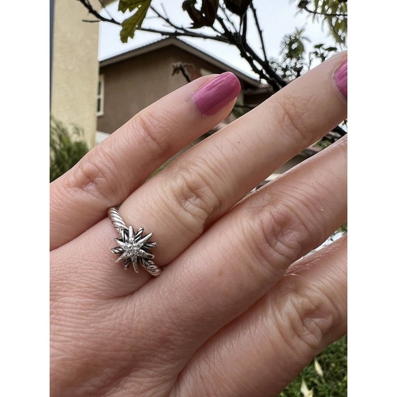 DAVID YURMAN STERLING SILVER STARBURST RING WITH SEVEN DIAMONDS CENTER - Picture 5 of 6